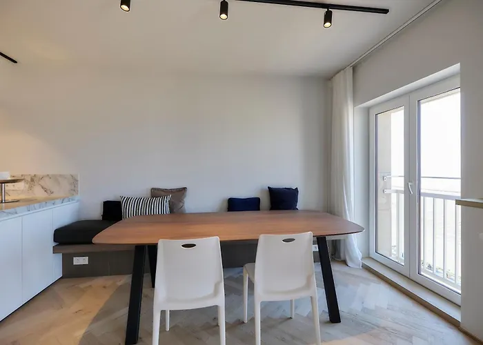 Lecomte * אוסטנדה